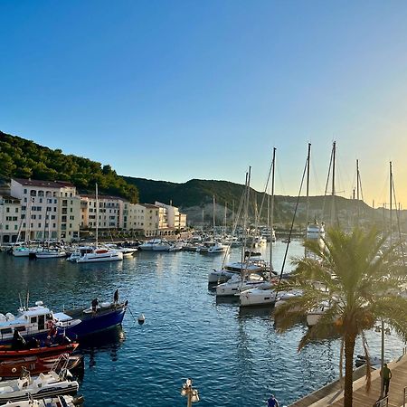 Joli T3 Sur Le Port De Bonifacio Avec Vue Mer Buitenkant foto